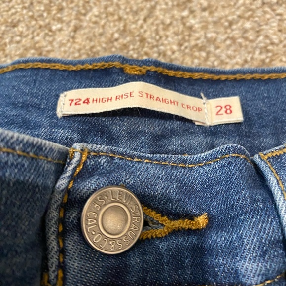 Levi’s 724 High rise straight crop jeans. Size 28. - Picture 5 of 9